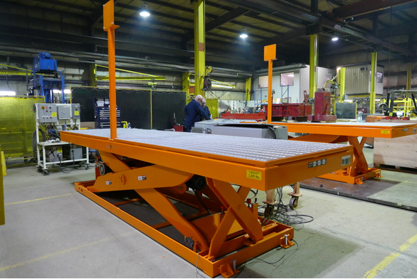 4 Things You Need to Know About a Scissor Lift Platform
